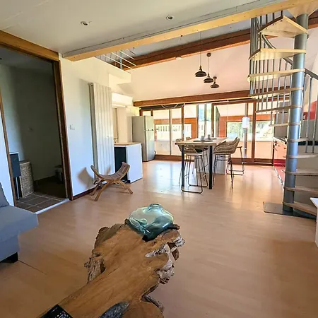 Apartment Spacieux Duplex Avec Terrasse